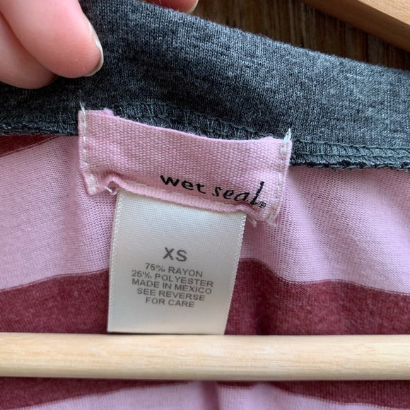 Wet Seal Pink and Red Striped Crop Top - Picture 5 of 6